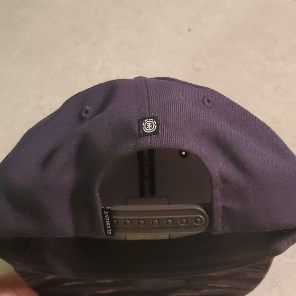 Element hat - Picture 2 of 2